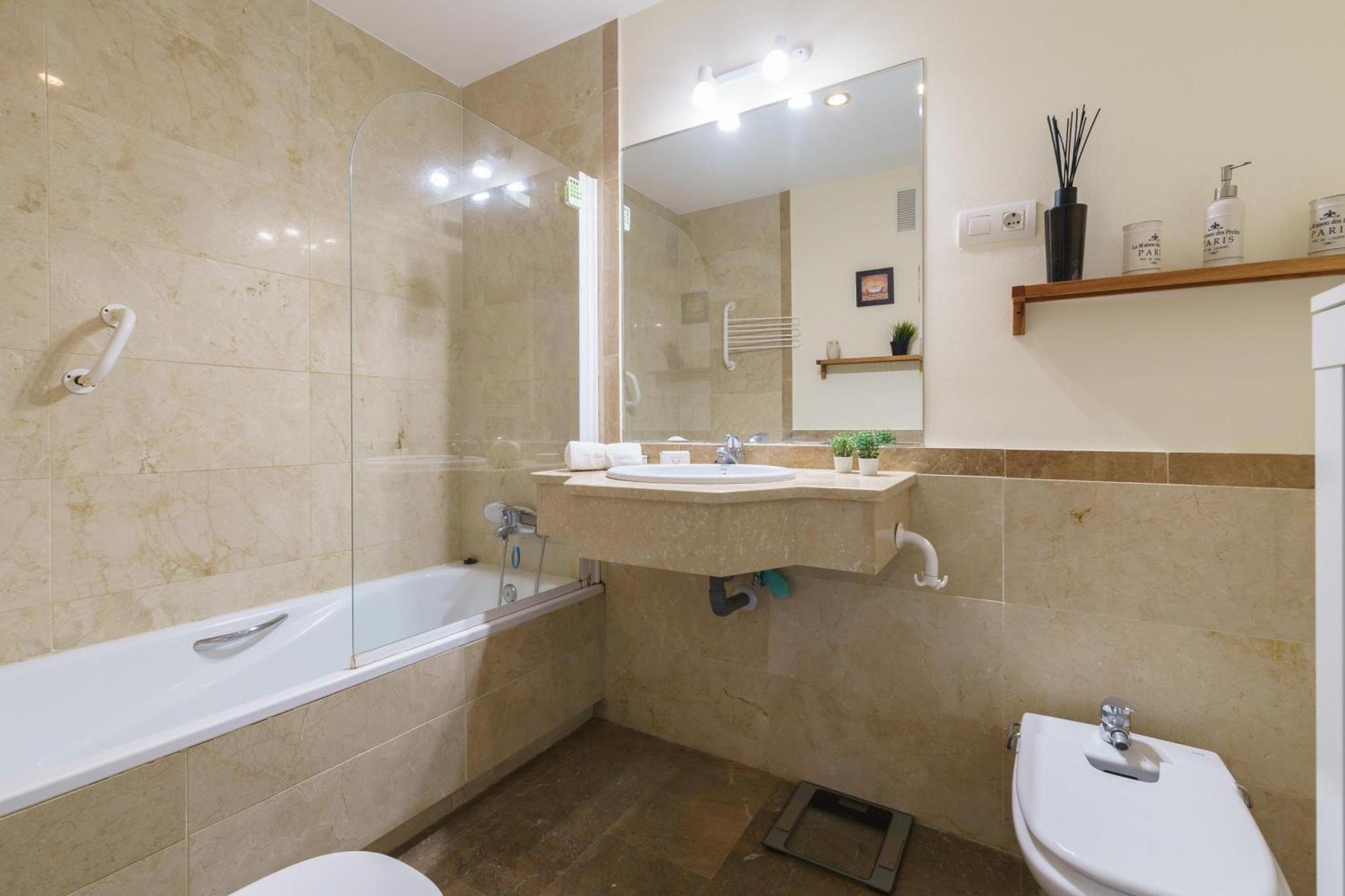 Puerta Del Mar Penthouse Beachfront - Happy Rentals Sitio de Calahonda Exterior foto